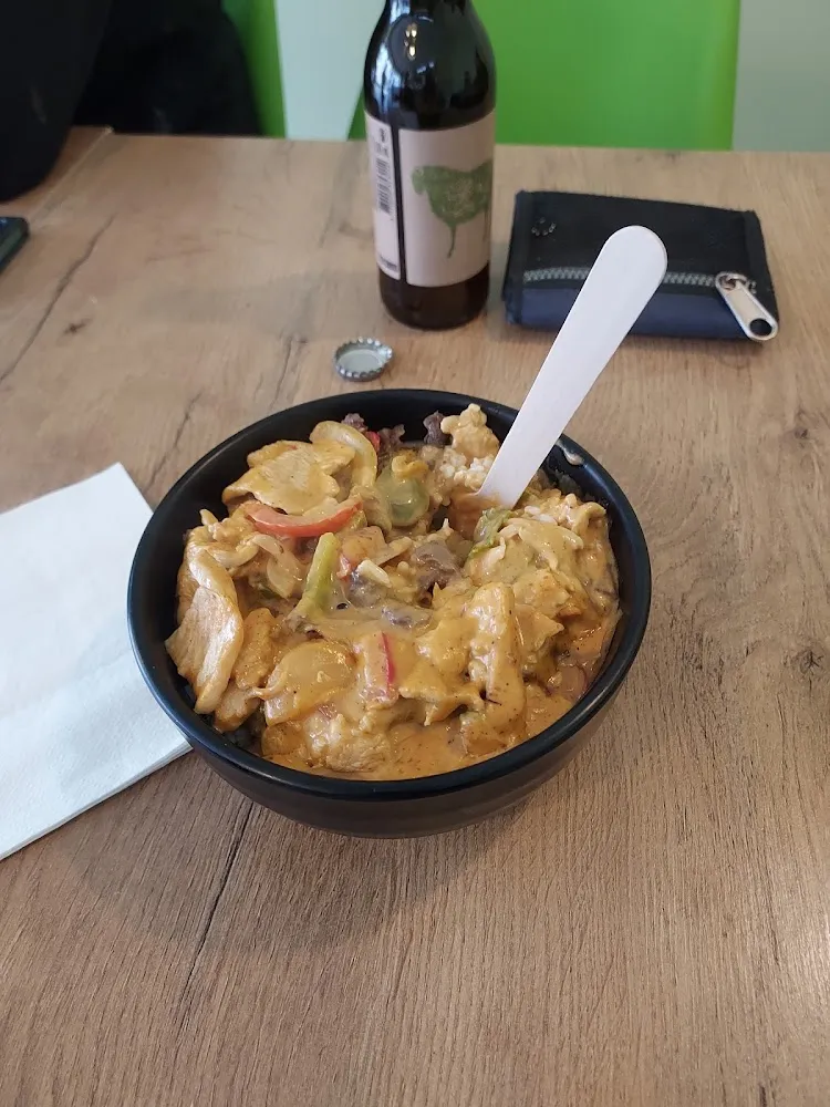 Riz Cantonais Sauce Curie Bœuf Poulet